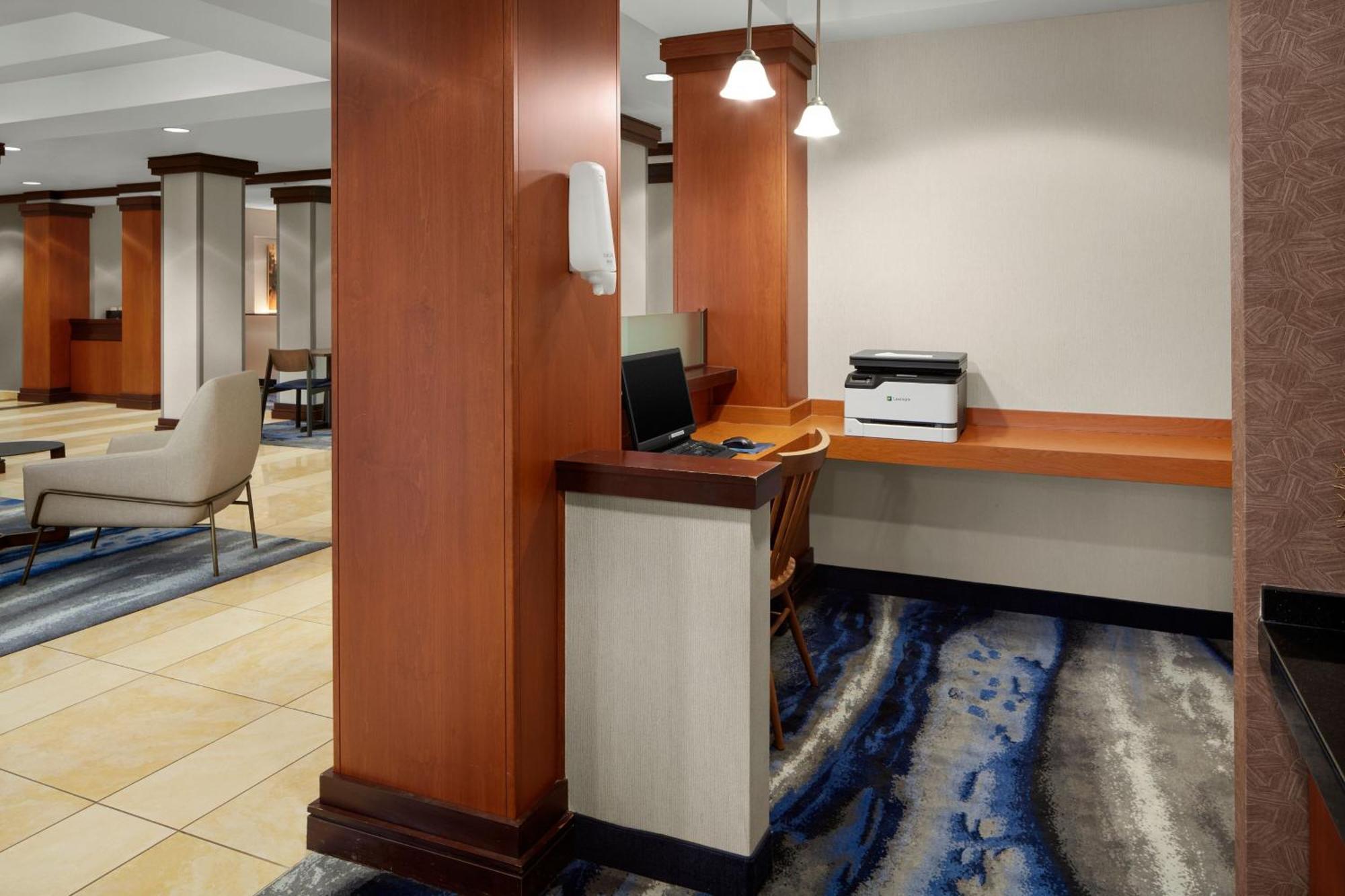 Fairfield Inn & Suites Bedford Ngoại thất bức ảnh